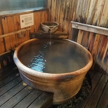 ぬか釜炊きごはんと美肌の湯で体の中も外も美しく3396609