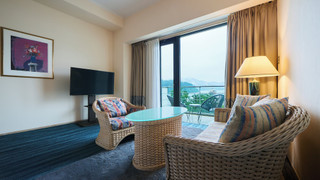 ジュニア スイート バルコニー付 レイクビュー 禁煙