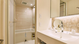 エコノミー 4 人部屋