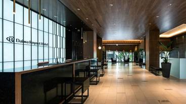 内部エントランス / 2