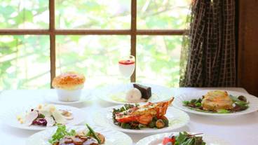 食事・飲み物 / 2