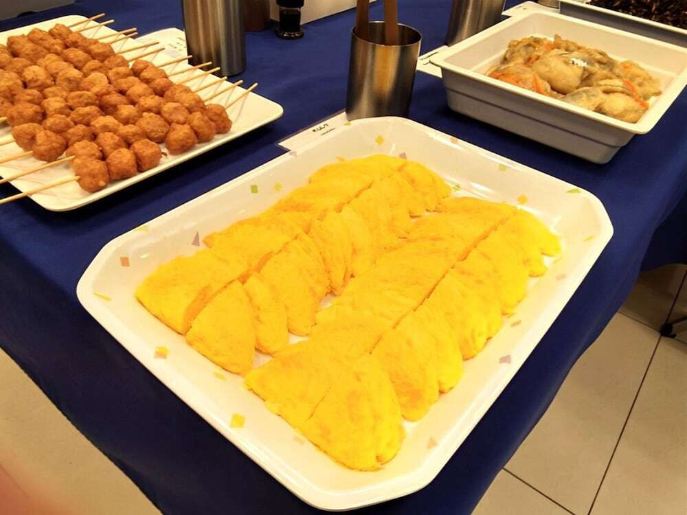 朝食