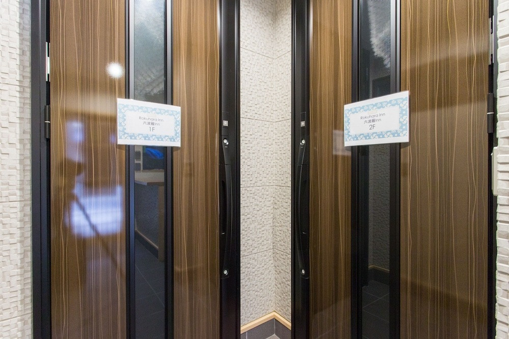 ロビーラウンジ