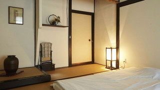 トラディショナル トリプルルーム ベッド (複数台) (For 3 people,Check in time 4pm-10pm)