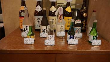 食事・飲み物 / 4