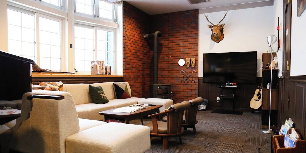 ロビーラウンジ