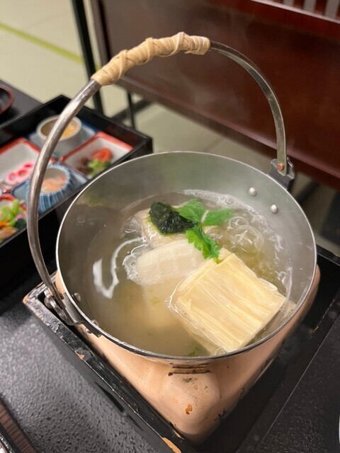 和朝食の湯豆腐