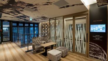 ロビー応接スペース / 3