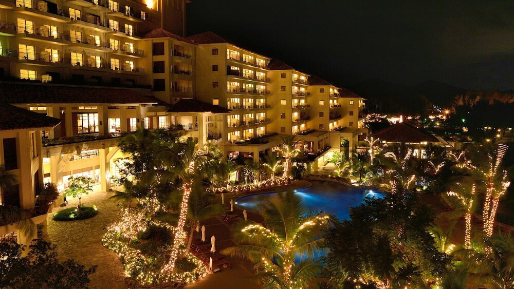 5. 部瀬名岬に佇むリゾートホテル「ザ・ブセナテラス」3504048