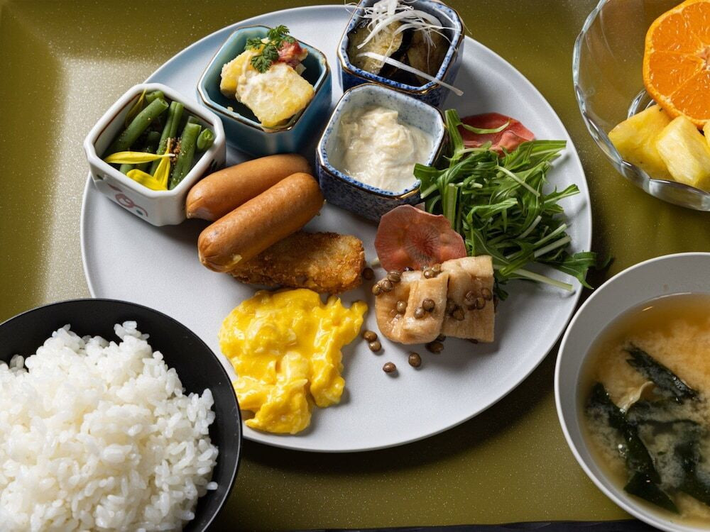 朝食