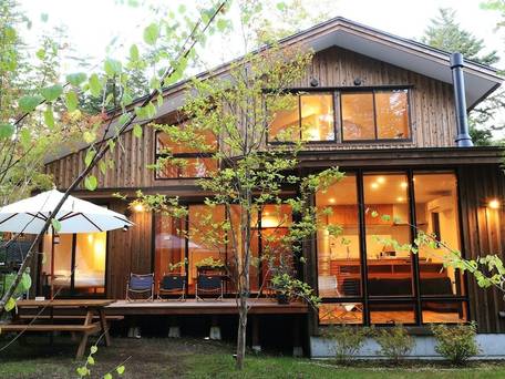 軽井沢森四季VILLA / 1