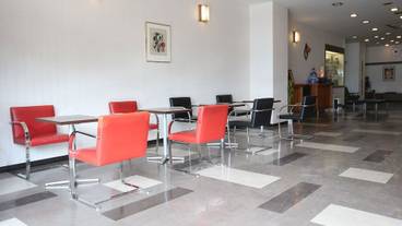 ロビー応接スペース / 7