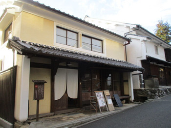 歴史を感じる「街並み保全地区」にある、古民家ゲストハウス3916811