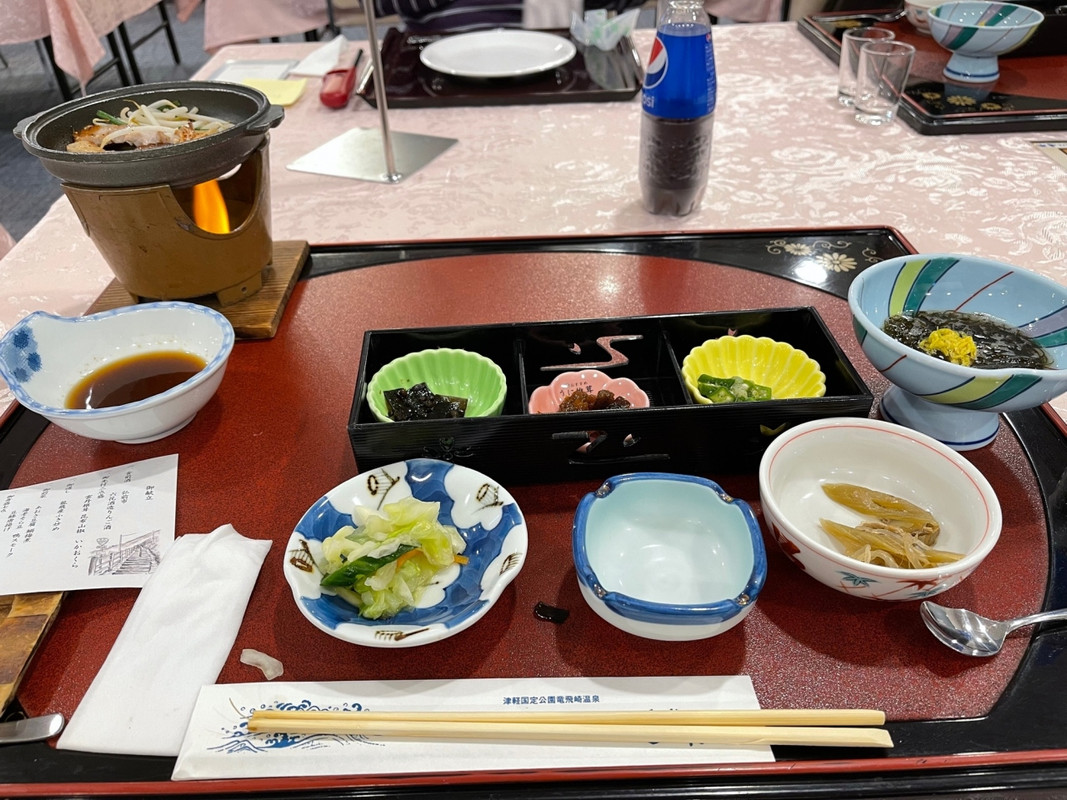 時間になっても刺身が揃わず