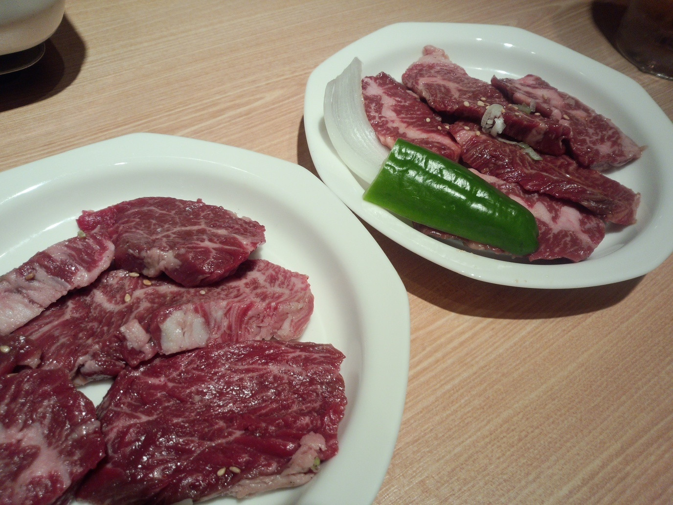 「焼肉しんあん」料理 973537 牛サガリ（塩とタレ）
