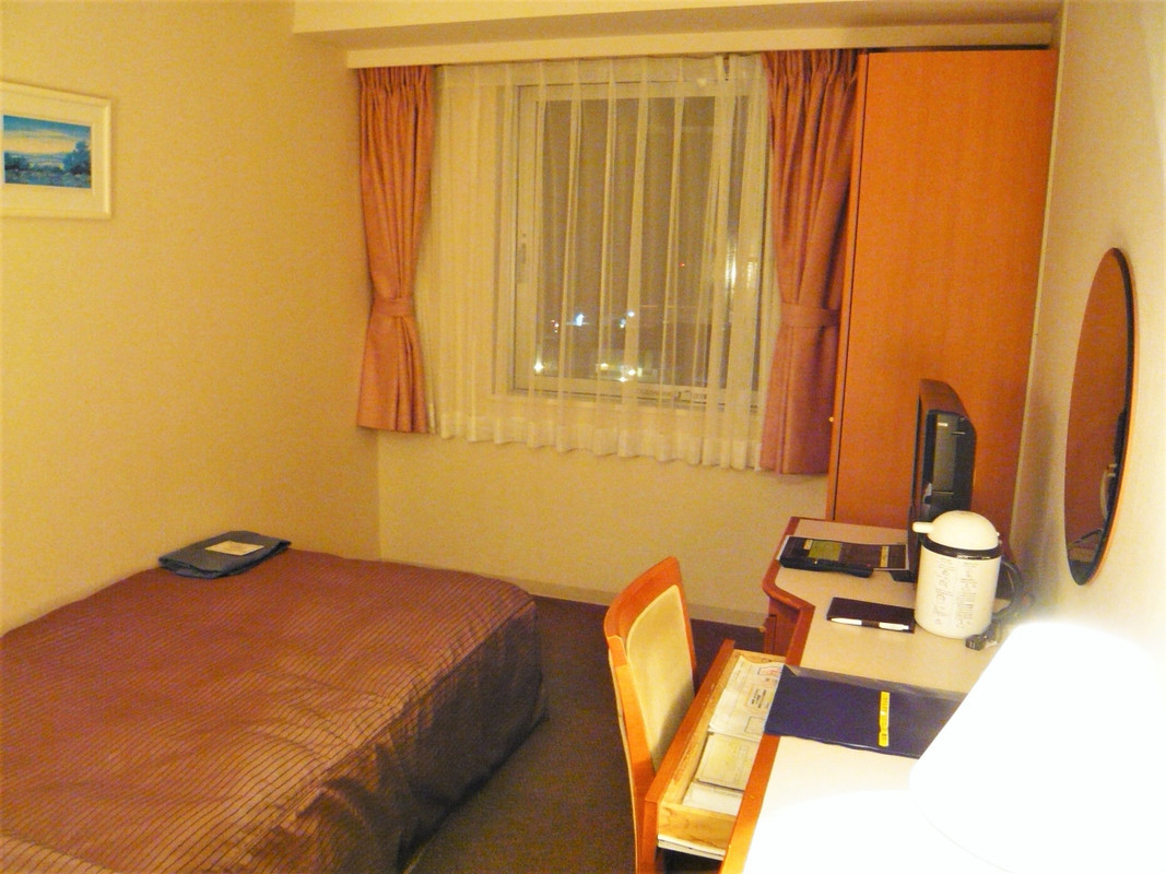 スタンダードな配置にシンプルな雰囲気？