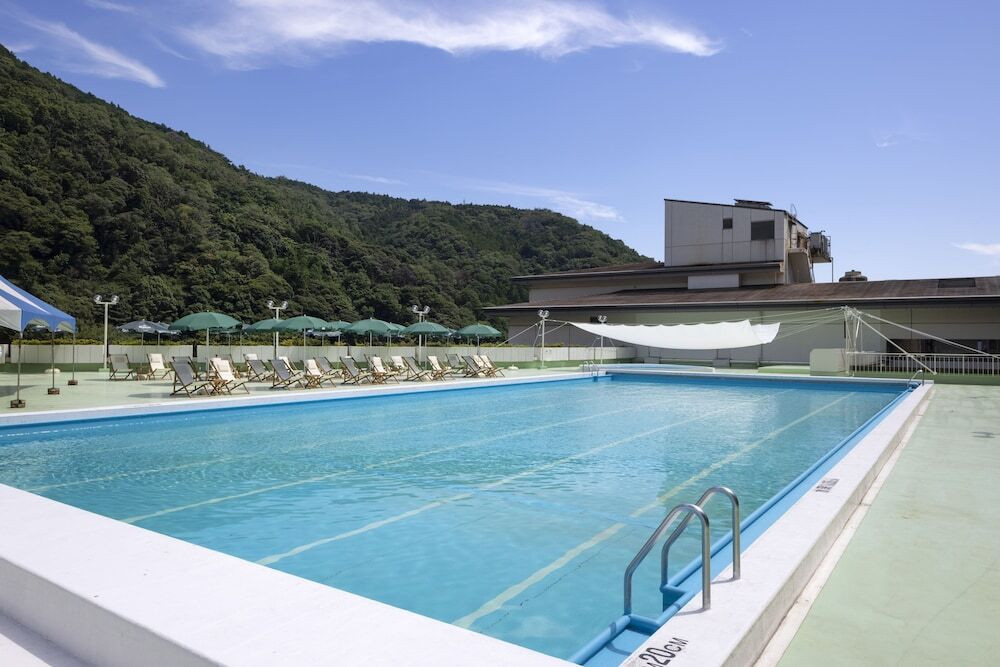 屋外プール