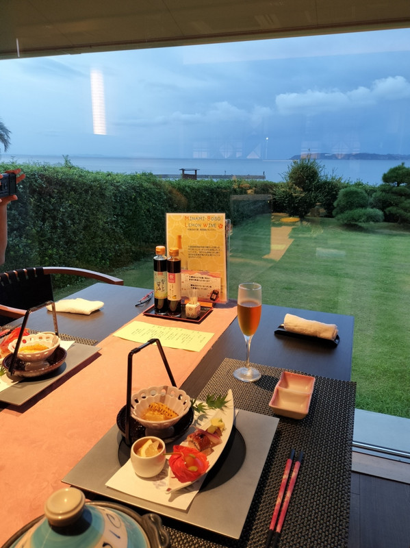 夕食