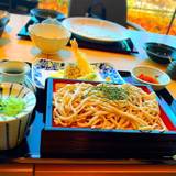 ダイニング花衣（ダイニングハナゴロモ）