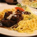 九州最古の喫茶店「つるちゃん」で長崎トルコライスを食べよう