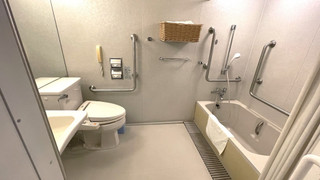 ツインルームA 喫煙可 (バリアフリー仕様)