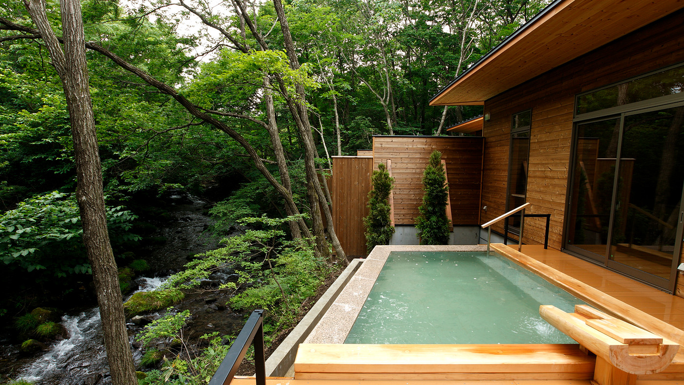 美と健康に期待できる静かな森の中のホテル4229911