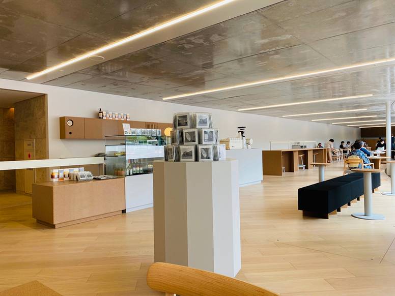 「京セラ美術館」で
たっぷりアート鑑賞♪ / 3