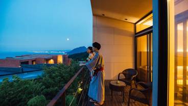 半露天風呂付客室　プライベートテラス　夜の風景 / 7