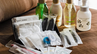 スーペリアルーム (レッド) : 定員2名 禁煙