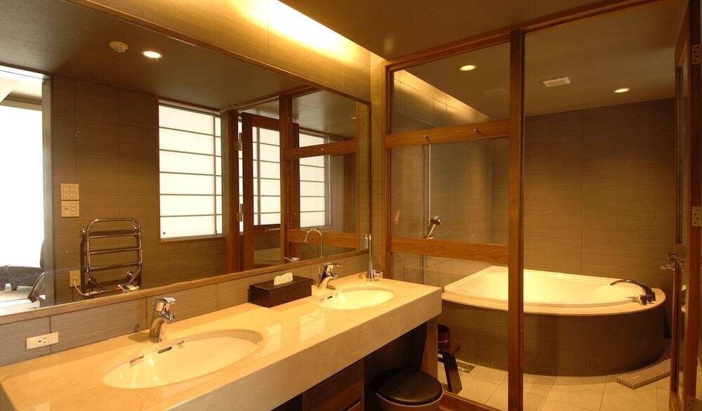 セミスイート洋室／客室風呂 / 3