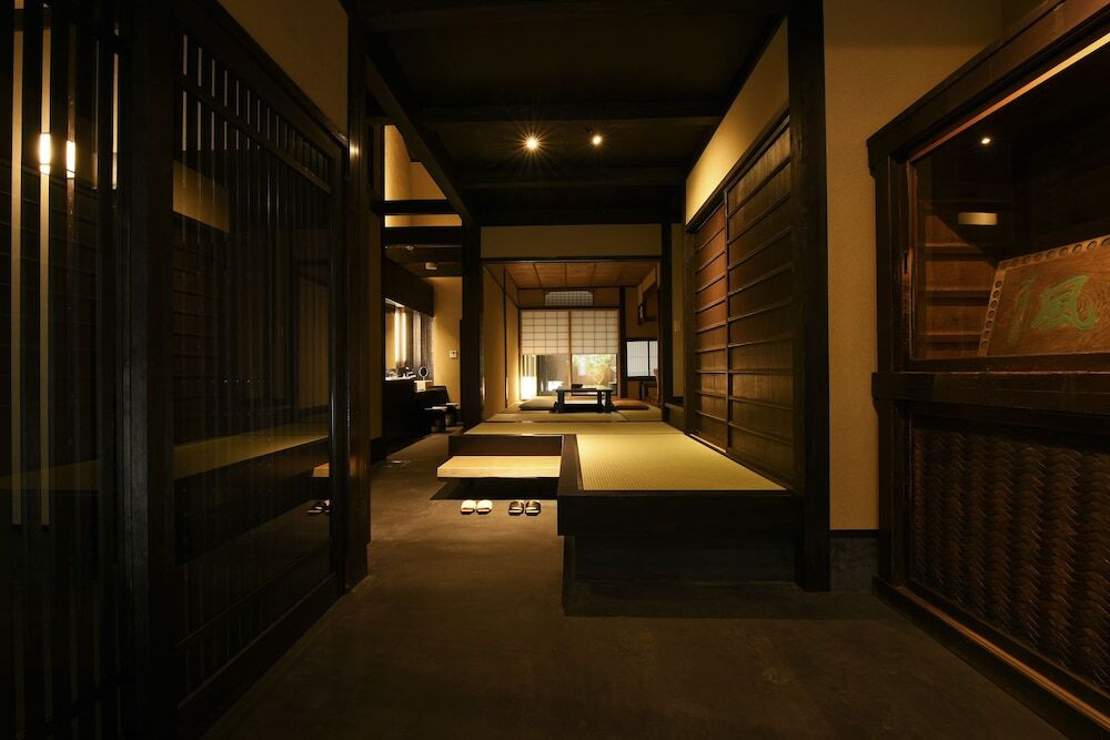 内部エントランス