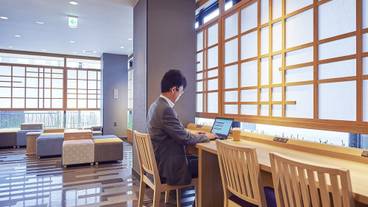 ロビーラウンジ / 6