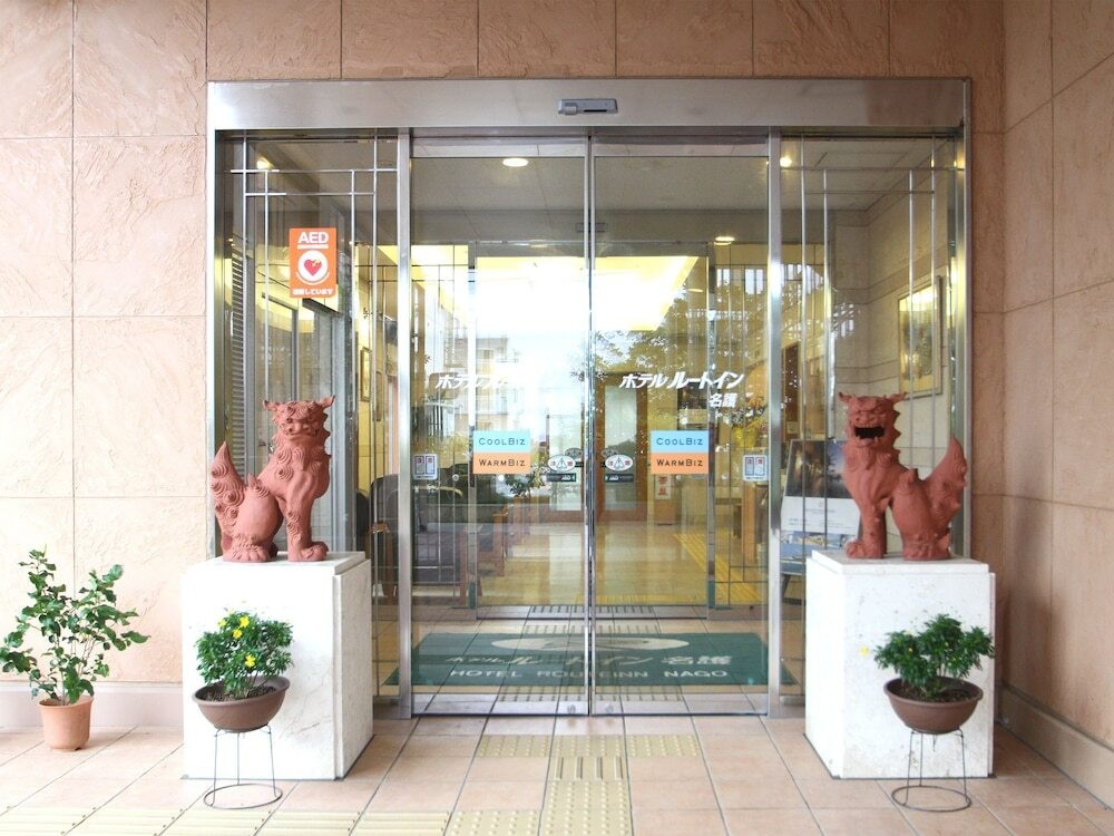 施設の入り口