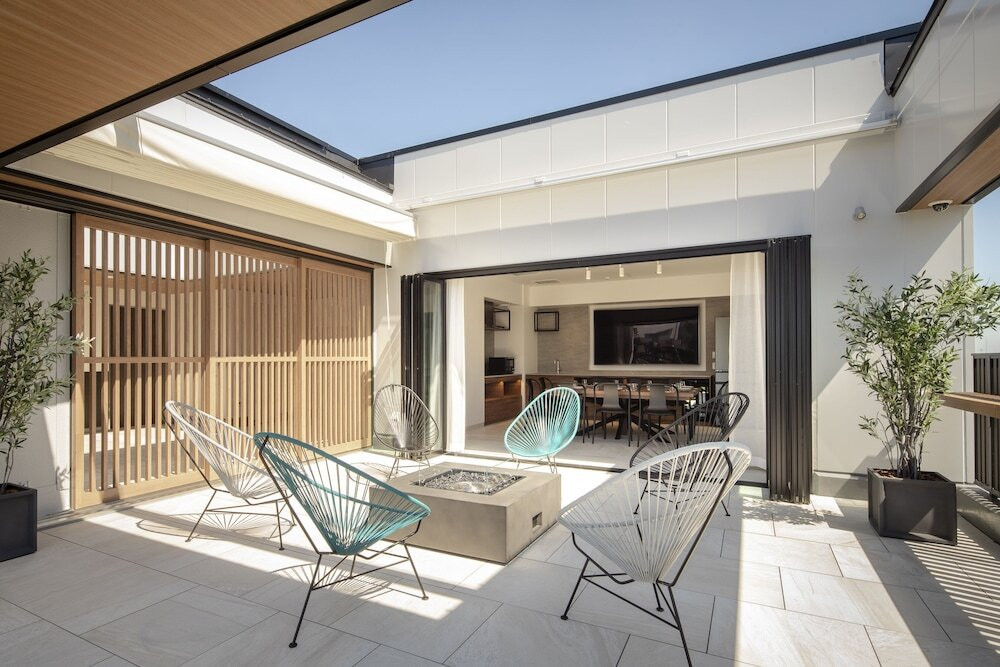 全室洗濯乾燥機付き!ボタニカルなデザインに心安らぐホテル4242633