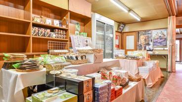 ギフト ショップ / 9