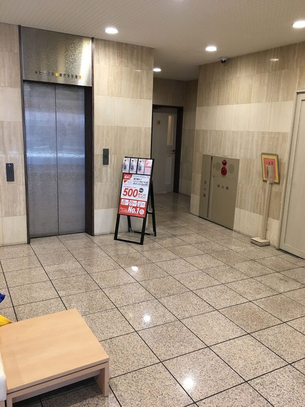 ロビー応接スペース