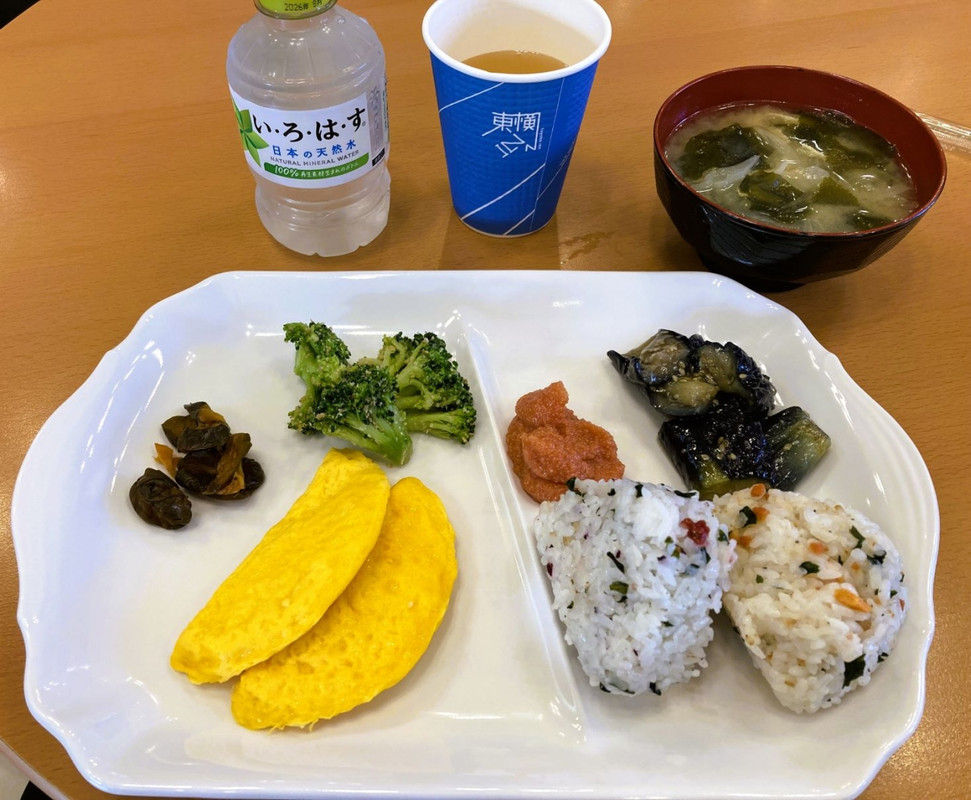 無料のモーニングだから贅沢は言わないが、美味しいとも言えない