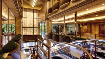 内部エントランス / 2