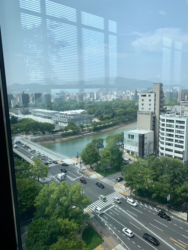 平和公園が望めます