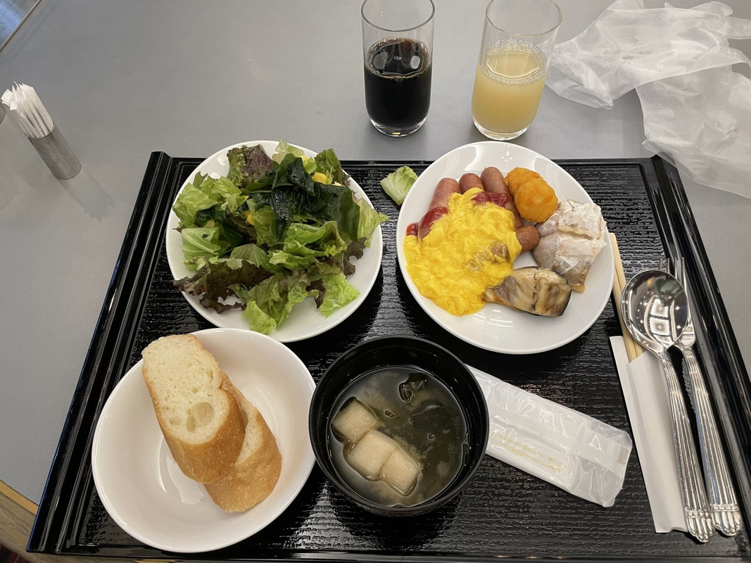 朝食バイキング。普通な感じ