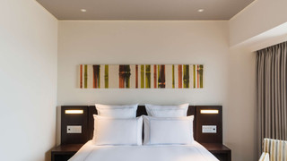 グランド ルーム キングベッド 1 台 (High Floor)