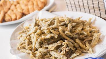 食事・飲み物 / 4