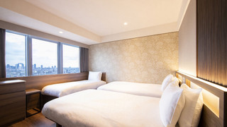 ハイフロアスーペリアツイン with Sofa Bed