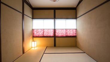客室 / 1