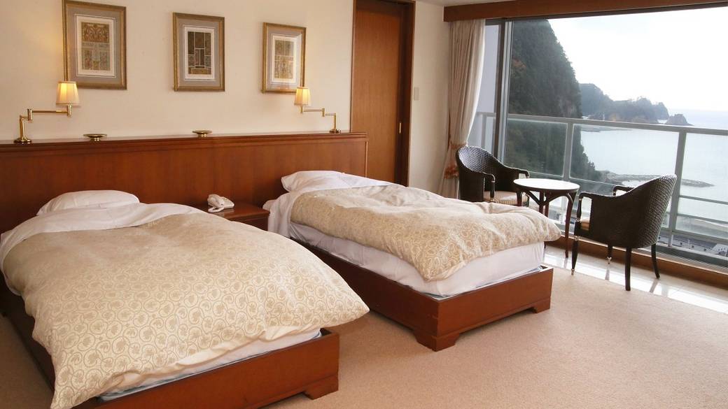 海をのぞむお部屋で
ゆったり / 4