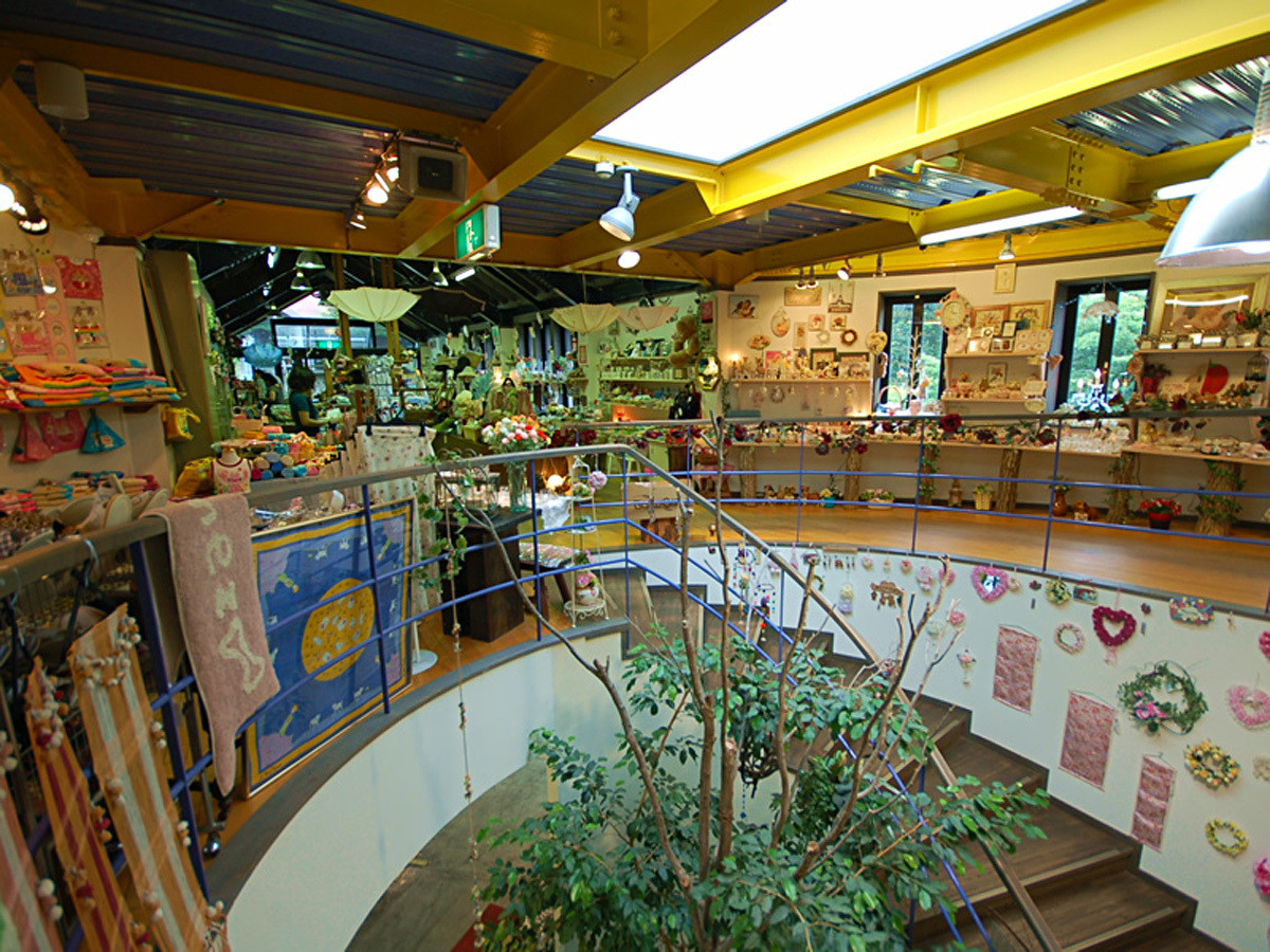 露天風呂付き客室もある、森の中の隠れ家4025870