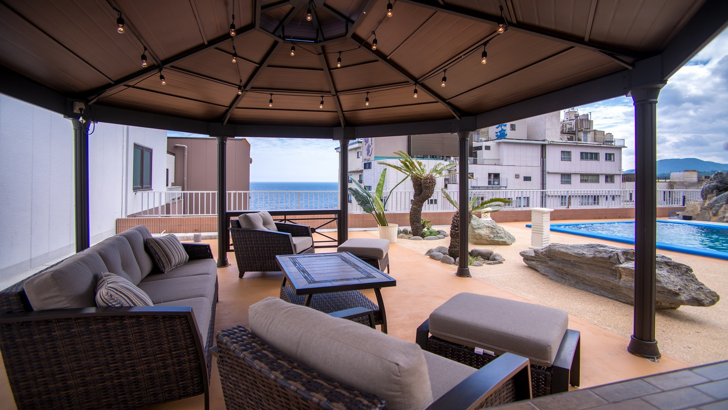 夏季限定プール/テラス