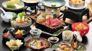 食事・飲み物 / 15