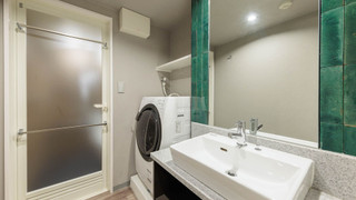 スーペリアスイート 1ベッドルーム 4ベッド 禁煙