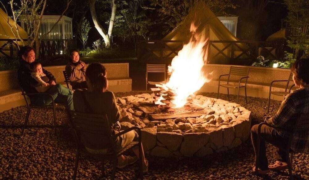 キャンプファイヤー / 1